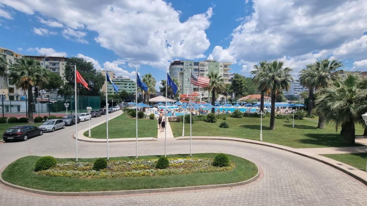 Adriatik Hotel, BW Premier Collection Драч Екстериор снимка